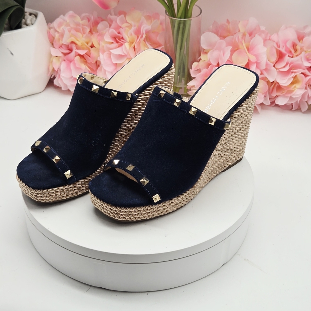 Marc Fisher Zyme2 Blue Studded Leather Suede Wedge Slide Sandals 9.5 M